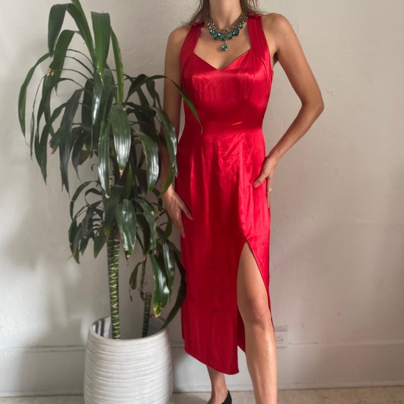 Beautiful Vintage 80’s satin evening gown. Sz 2/4 - Picture 2 of 6